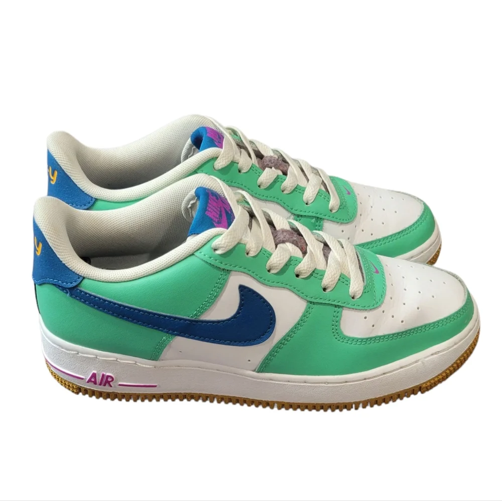 Nike Air Force‎ 1 Low LV8 Play